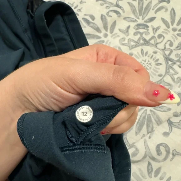 Lululemon Align Tank - Picture 4 of 4